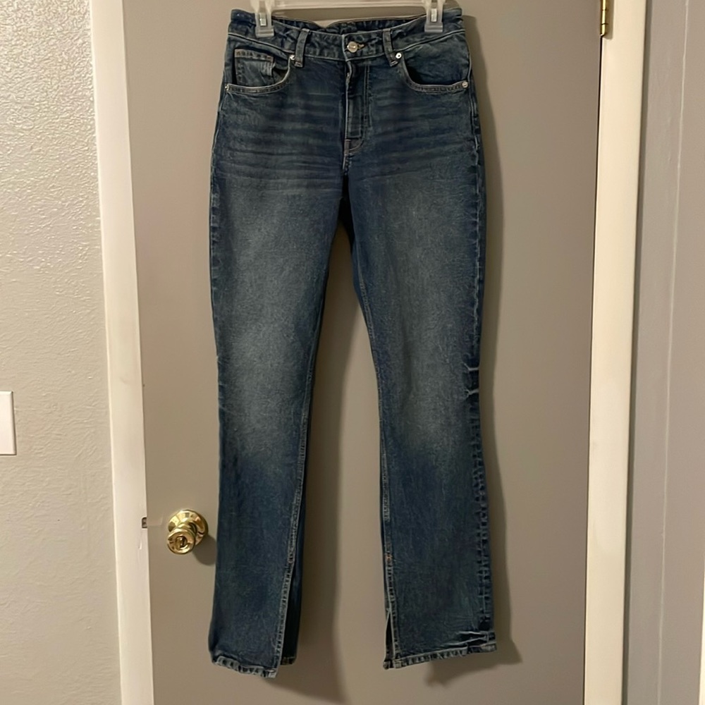 H&M slim regular jeans size 6